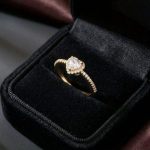 Celestia Love Ring