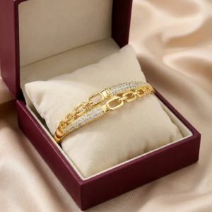 Celoria Chain Bracelet