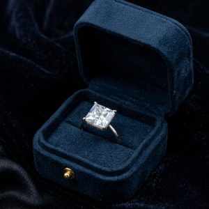 Lumi Prism Ring