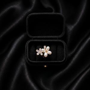 Pearl Papillon Ring