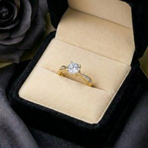 Rivelle Flowelle Ring